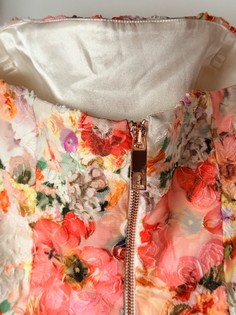 NWT Runway Ted Baker Senona Dress Size 4 Floral - Picture 13 of 16